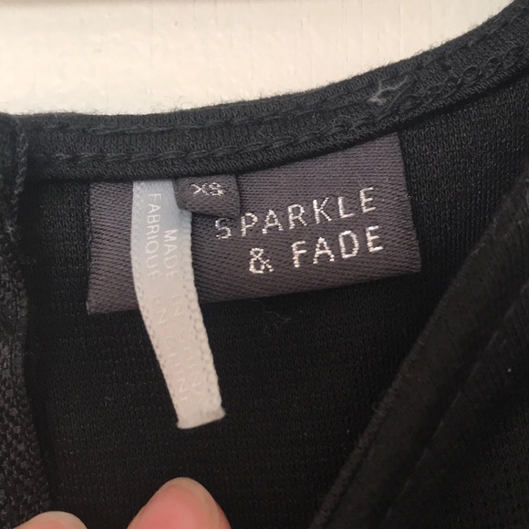 Black peplum top XS - Picture 2 of 5